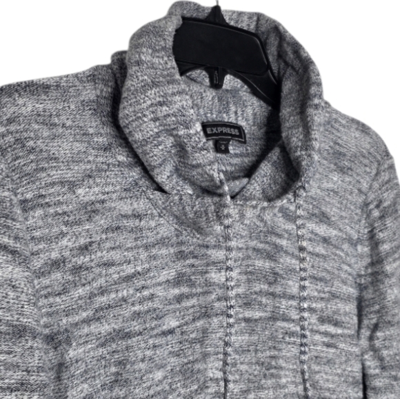 Express Pullover Sweater - Picture 2 of 5